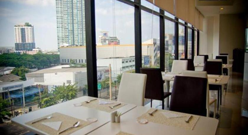 Iyarin@Tuk Chang Ratchayothin Hotel Bangkok Exteriér fotografie